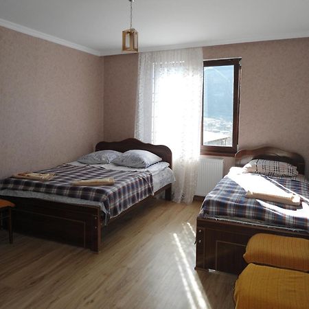קזבגי Guest House Sunset מראה חיצוני תמונה